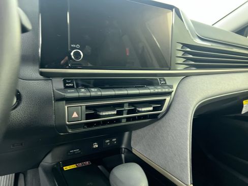 Used 2025 Toyota Camry LE FWD image 24