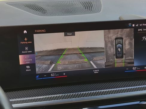 Used 2023 BMW X7 M60i w/ Executive Package image 32