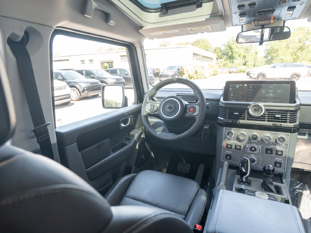 Used 2024 INEOS Grenadier Station Wagon AWD/4WD image 19