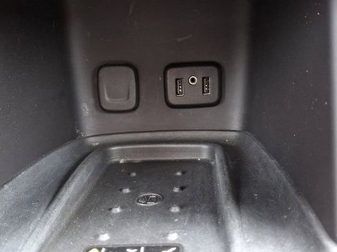 Used 2018 GMC Acadia Denali w/ Technology Package AWD/4WD image 26