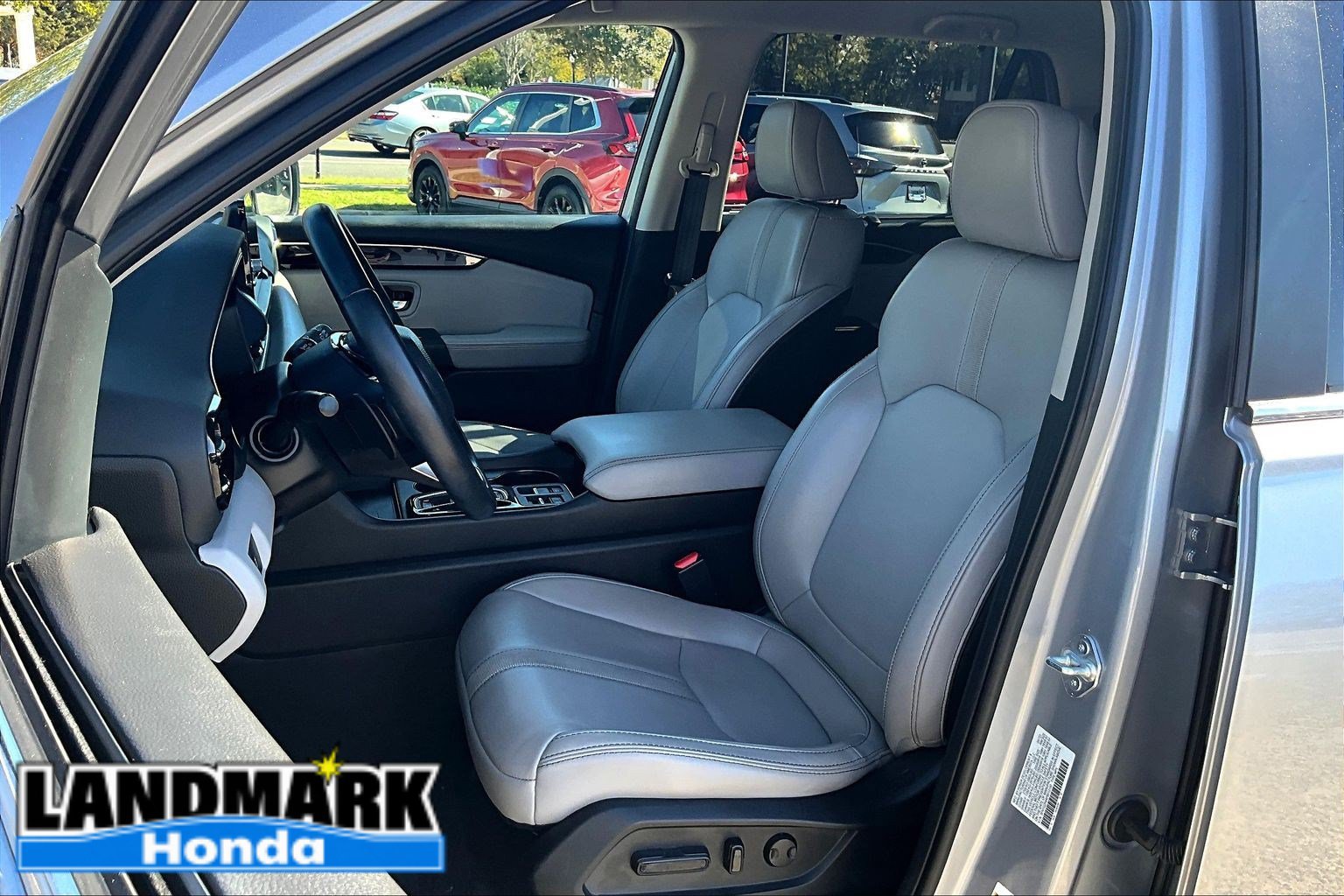 Used 2023 Honda Pilot EX-L image 25