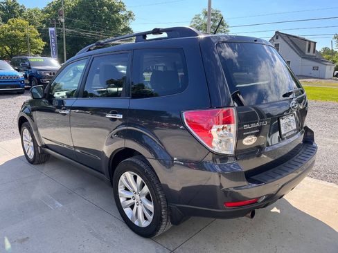 Used 2012 Subaru Forester 2.5X Premium AWD/4WD image 5