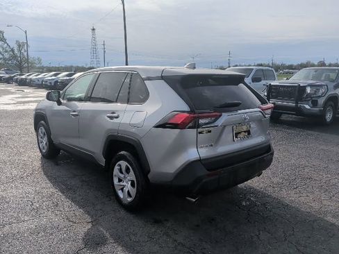 Used 2025 Toyota RAV4 LE image 3