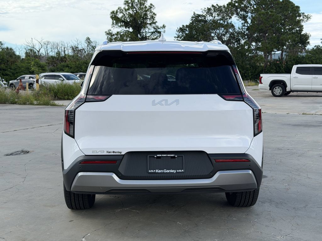 New 2026 Kia EV9 Wind AWD/4WD image 5