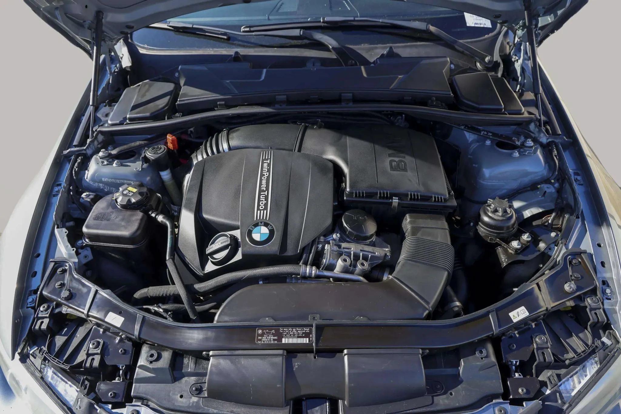 Used 2012 BMW 335i Convertible RWD image 28