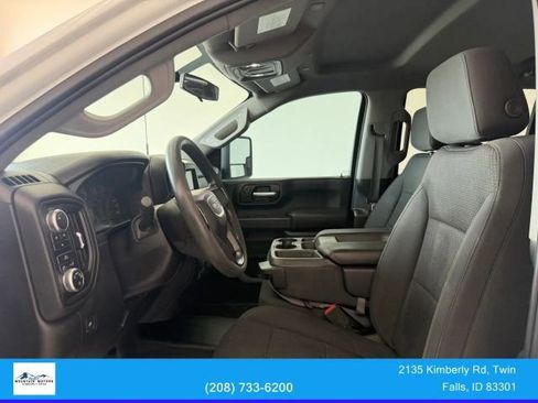 Used 2021 GMC Sierra 2500 4x4 Crew Cab w/ Convenience Package image 10