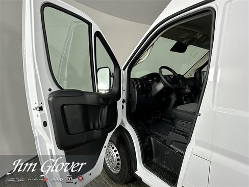 New 2026 RAM ProMaster 2500 image 18