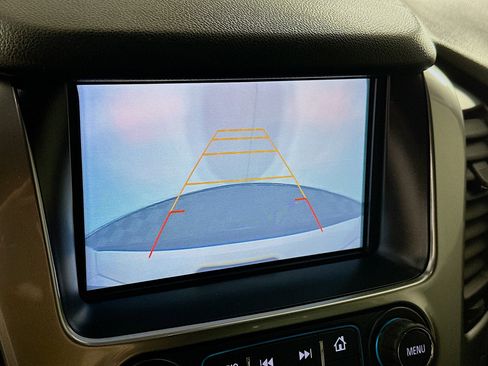 Used 2017 Chevrolet Suburban LT w/ LT Signature Package RWD image 23