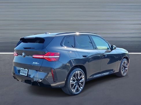 New 2026 BMW X3 xDrive30 w/ Premium Package image 3