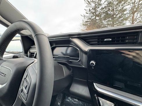 Used 2025 GMC Sierra 1500 Denali w/ Denali Reserve Package image 20