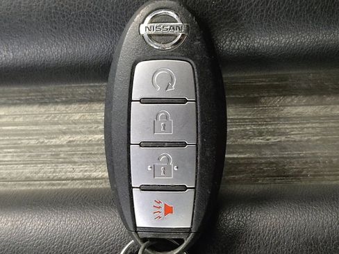 Used 2018 Nissan Murano SV FWD image 32
