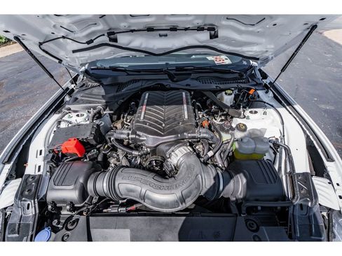 Used 2025 Ford Mustang GT Premium w/ GT Performance Package image 27