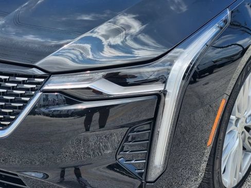 Used 2026 Cadillac CT4 Premium Luxury RWD image 9