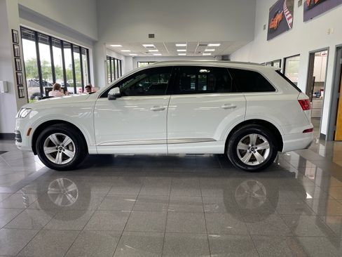 Used 2019 Audi Q7 2.0T Premium Plus w/ Premium Plus Package AWD/4WD image 2