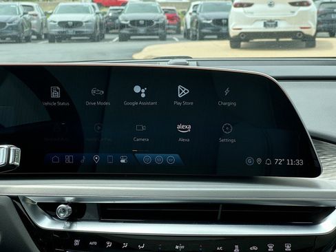 New 2025 Cadillac Lyriq Sport image 11