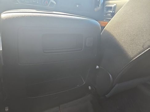 Used 2018 Chevrolet Silverado 2500 High Country w/ Duramax Plus Package image 27