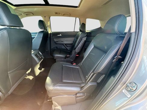 Used 2023 Volkswagen Atlas SE FWD image 26