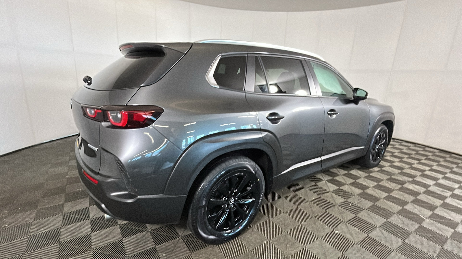 Used 2025 MAZDA CX-50 AWD 2.5 S w/ Preferred Package image 3