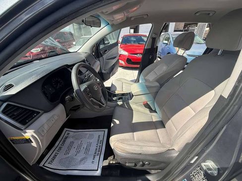 Used 2018 Hyundai Tucson SEL FWD image 13