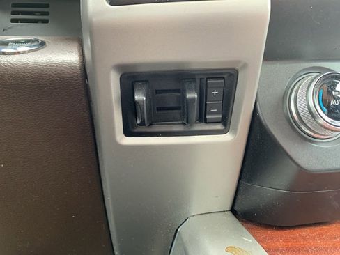 Used 2019 Ford F350 King Ranch w/ King Ranch Ultimate Package AWD/4WD image 53