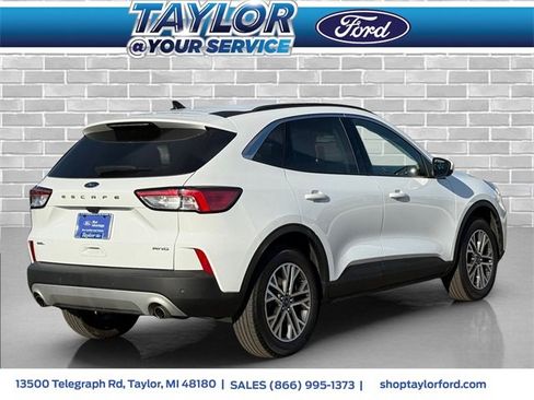 Used 2022 Ford Escape SEL image 3