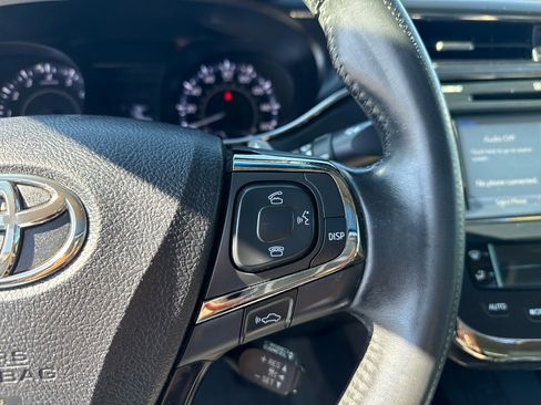 Used 2015 Toyota Avalon XLE Touring image 17