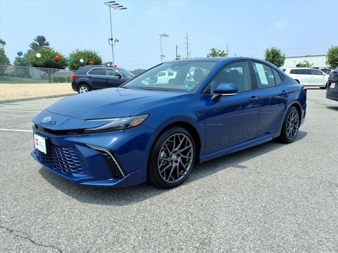 Certified 2025 Toyota Camry XSE FWD image 9
