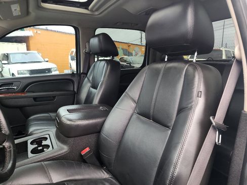 Used 2011 Chevrolet Silverado 1500 LTZ w/ LTZ Plus Package image 13