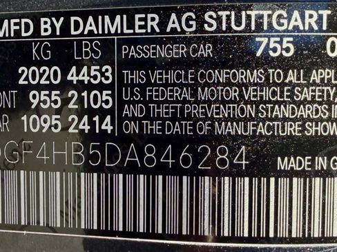 Used 2013 Mercedes-Benz C 250 Sedan image 28