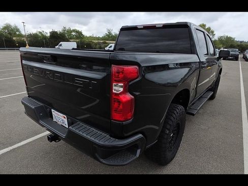 Used 2024 Chevrolet Silverado 1500 Custom image 5