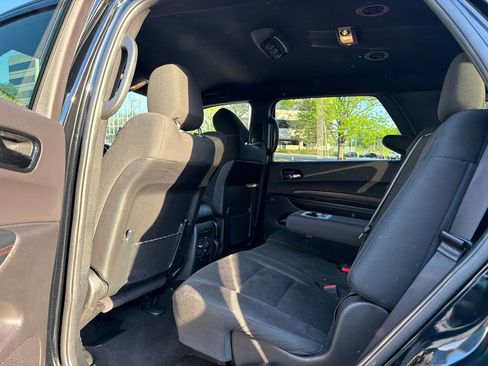 Used 2025 Dodge Durango GT AWD/4WD image 17