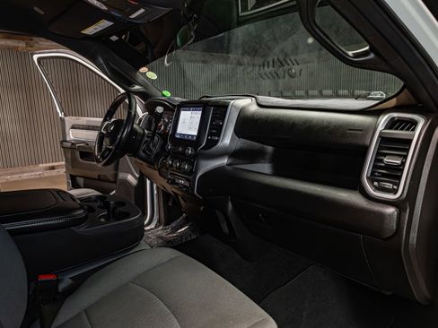 Used 2022 RAM 2500 Big Horn AWD/4WD image 15