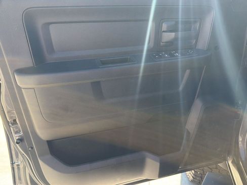 Used 2020 RAM 1500 Tradesman AWD/4WD image 10
