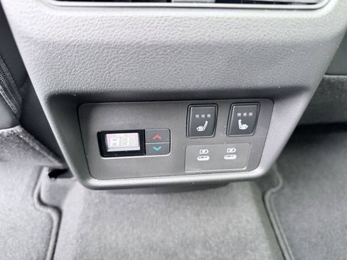 New 2026 Nissan Rogue Platinum image 23