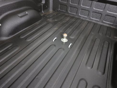 Used 2024 RAM 2500 Laramie w/ Snow Chief Group image 19