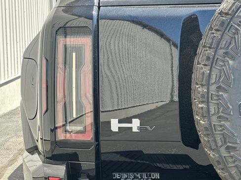 New 2025 GMC Hummer EV 3X w/ Extreme Off-Road Package image 7