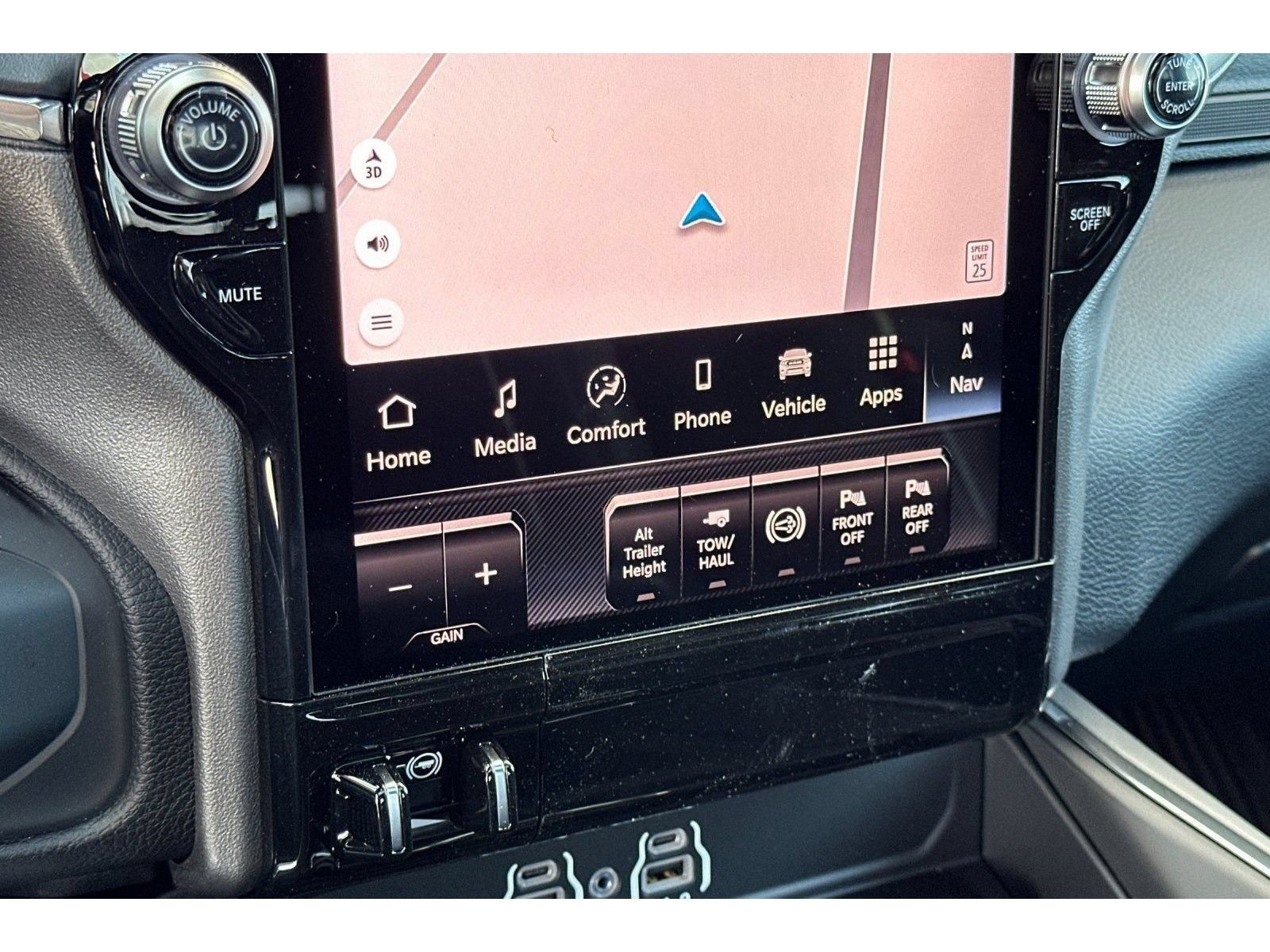New 2026 RAM 3500 Laramie AWD/4WD image 21