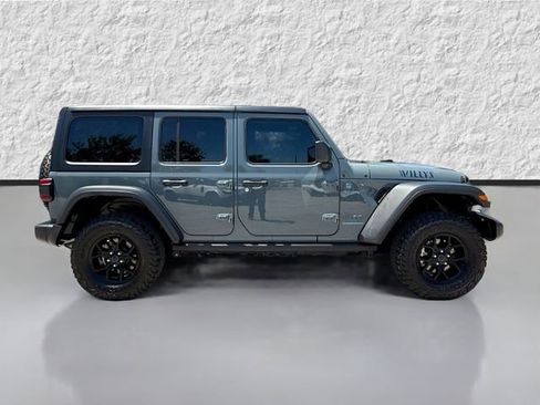 Used 2024 Jeep Wrangler Willys AWD/4WD image 2
