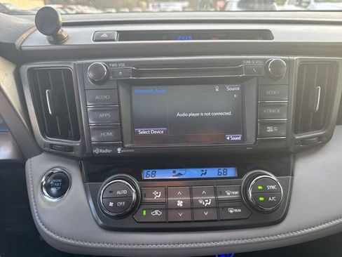 Used 2015 Toyota RAV4 Limited w/ Technology Package image 13