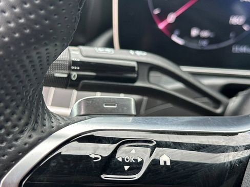 Used 2022 Mercedes-Benz C 300 Sedan image 34