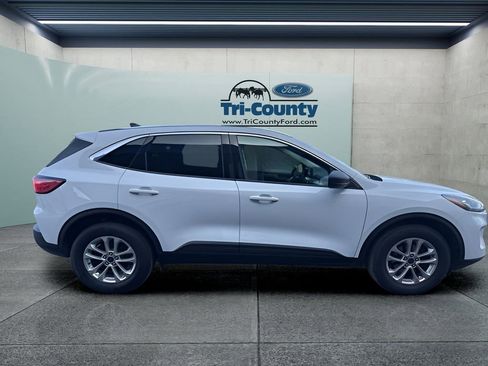 Used 2022 Ford Escape SE w/ Convenience Package AWD/4WD image 8