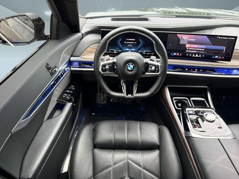 Certified 2023 BMW 740i w/ Parking Assistance Package RWD image 4