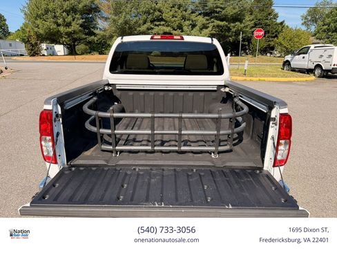 Used 2008 Nissan Frontier SE w/ SE Value Truck Pkg RWD image 19