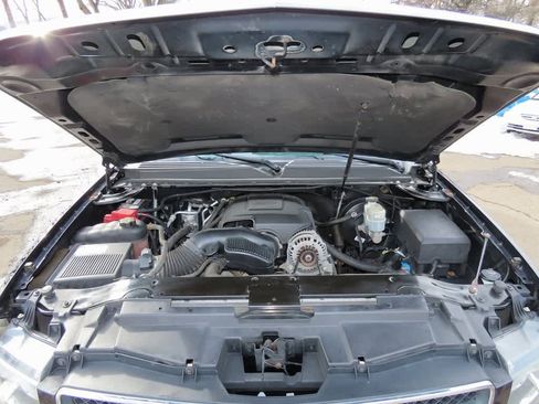 Used 2014 Chevrolet Tahoe LT w/ Luxury Package image 10