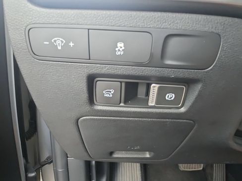 Used 2025 Hyundai Palisade SEL FWD image 34