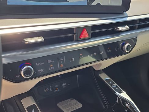 New 2026 Kia Sorento SX FWD image 26