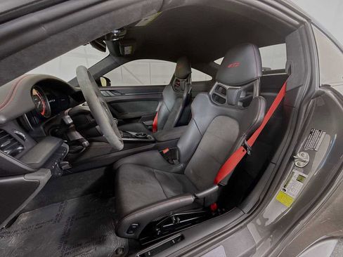 Used 2022 Porsche 911 GT3 image 5