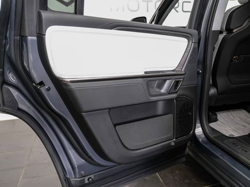 Used 2023 Rivian R1S Adventure image 47