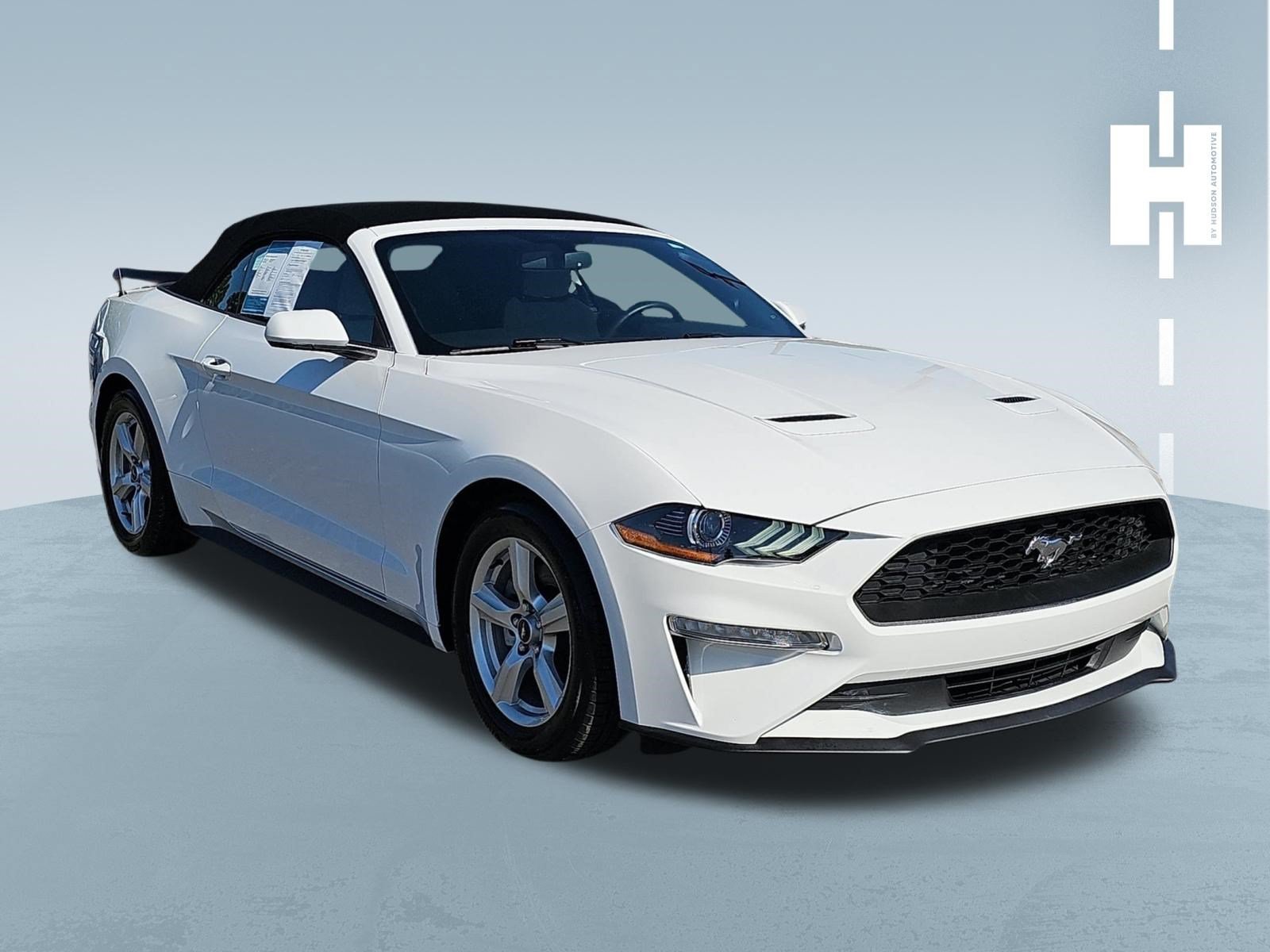 Used 2019 Ford Mustang Convertible RWD image 1