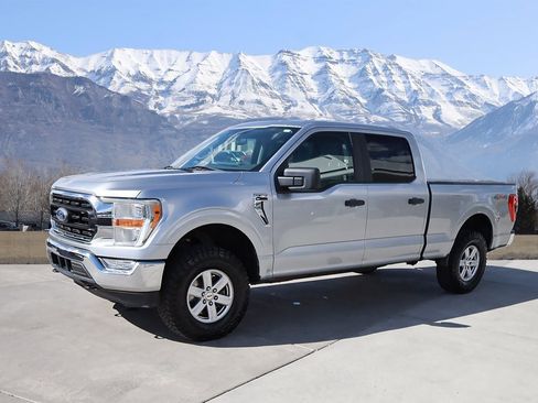 Used 2022 Ford F150 XLT image 2